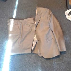 EXPRESS SUIT FOR MEN.